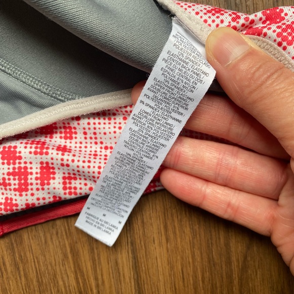 Nike Dri-Fit Sports Bra - Picture 7 of 9